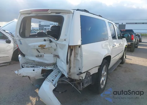 2013 Chevrolet Suburban 1500 Ltz из США, поврежденный, VIN 1GNSCKE05DR171498